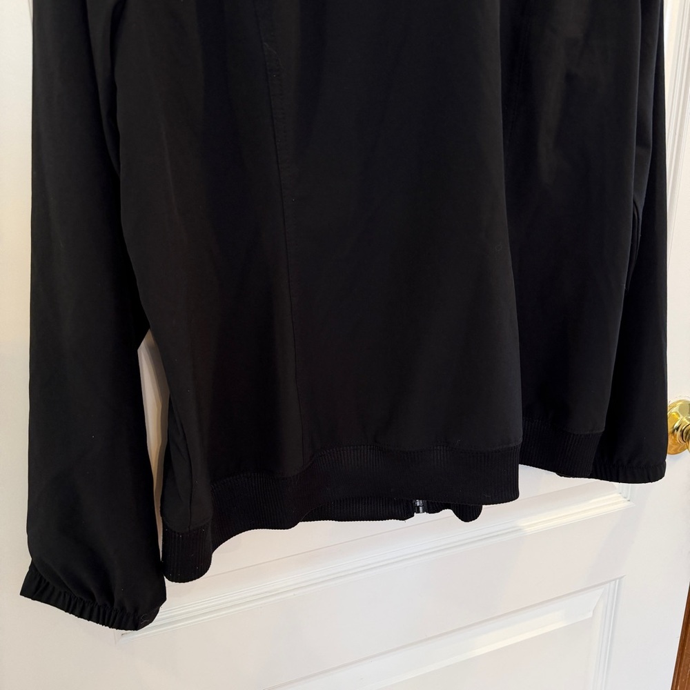 Chicos Zenergy Womens Large Black Zip Up Activewear Jacket- Fantastic! - Picture 10 of 11